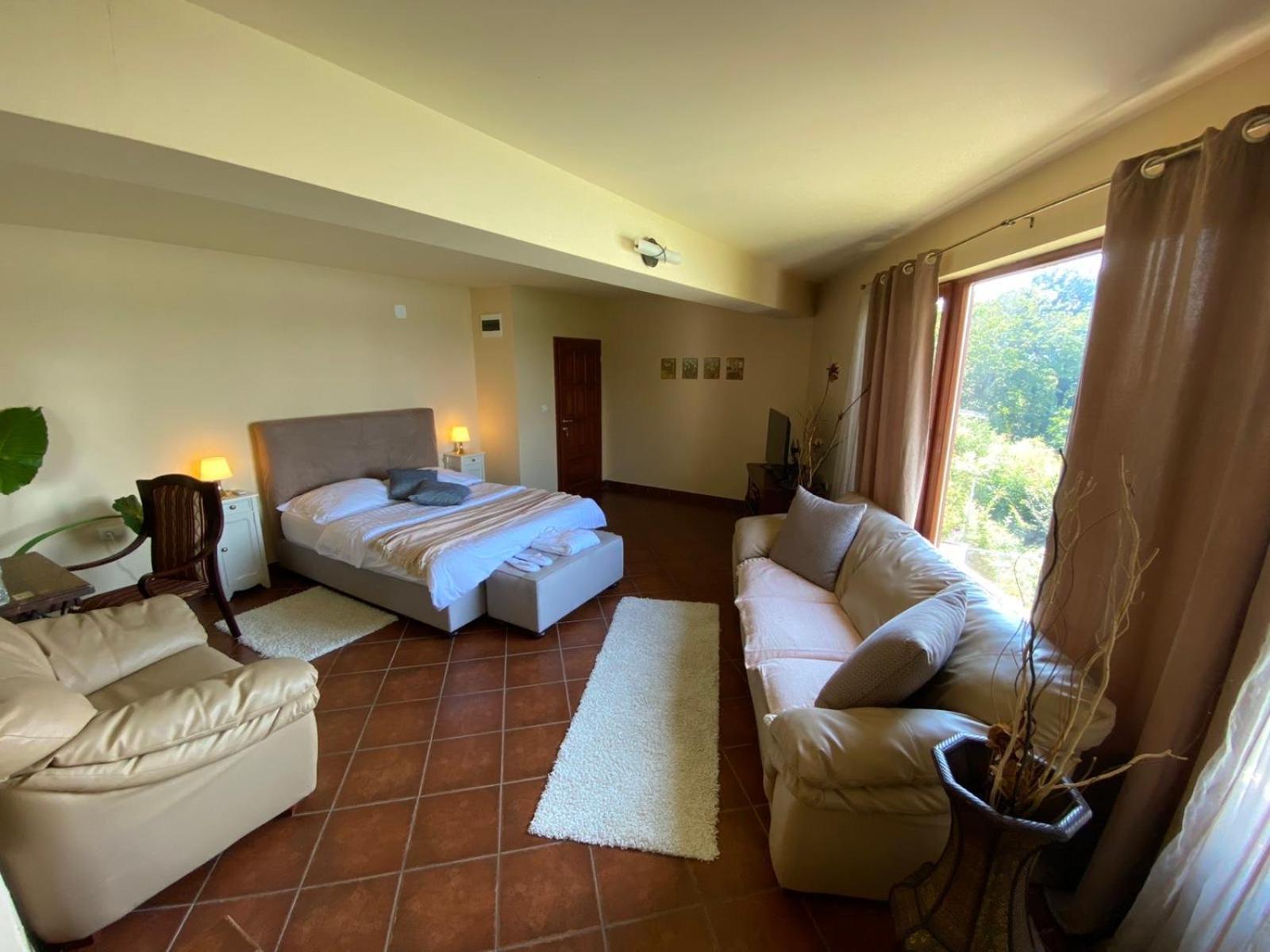 Vila Jugovo S Semêndria Quarto foto